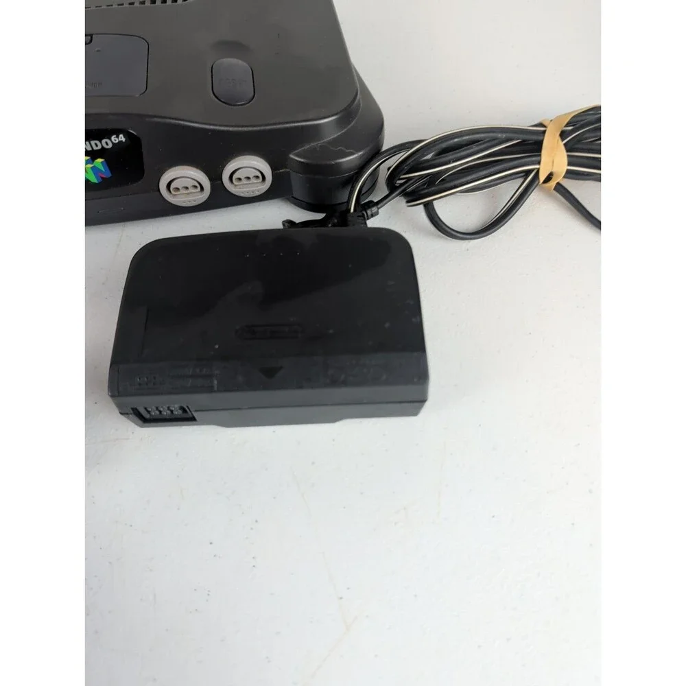 Nintendo 64 home video game console bundle. untested Powers On Read